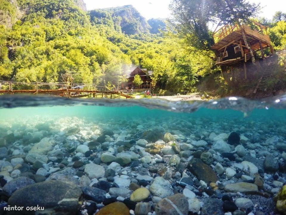 Park Blini Shala River Moll' e Shoshit Exterior foto